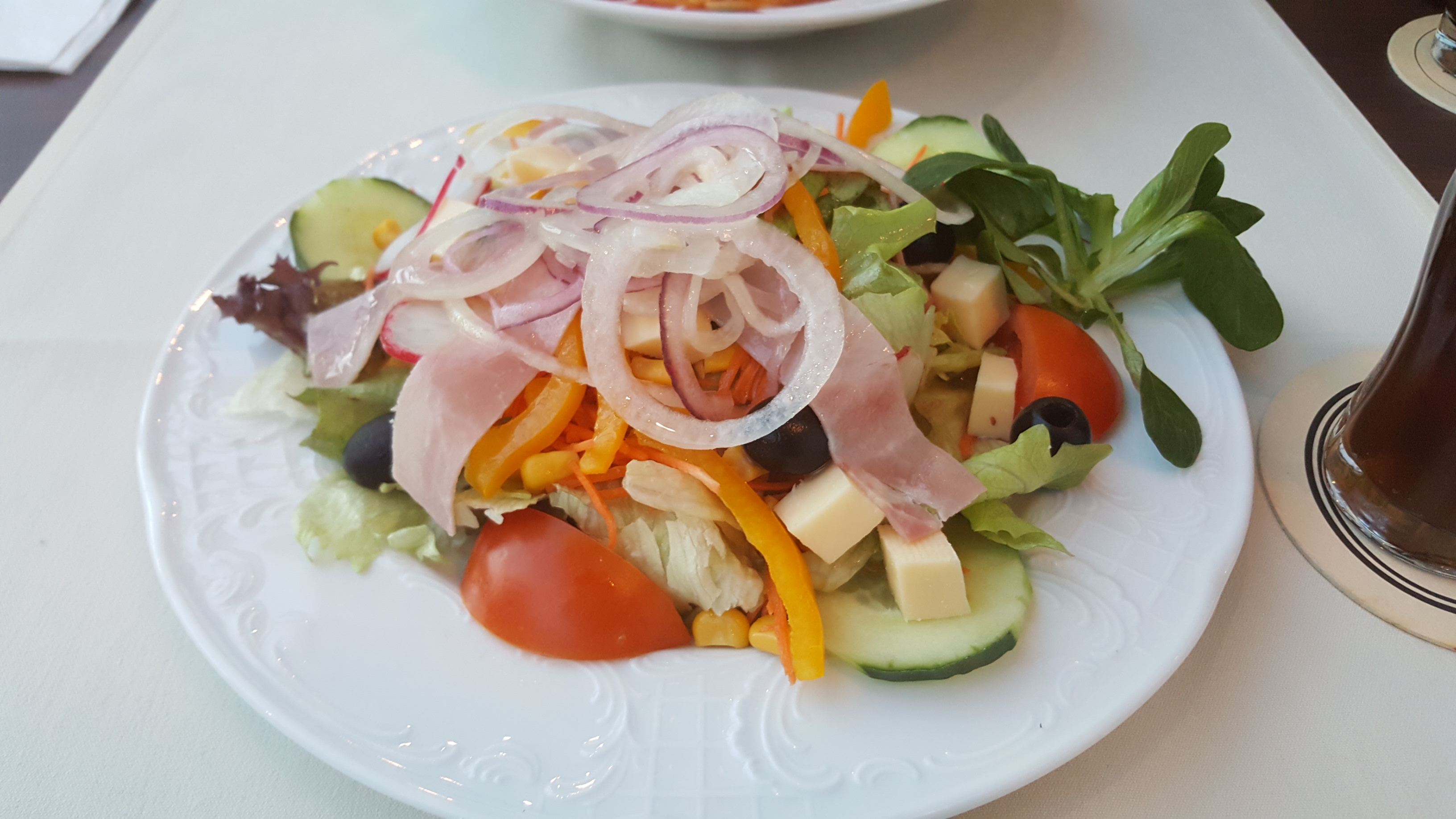 Gemischter Salat (2)